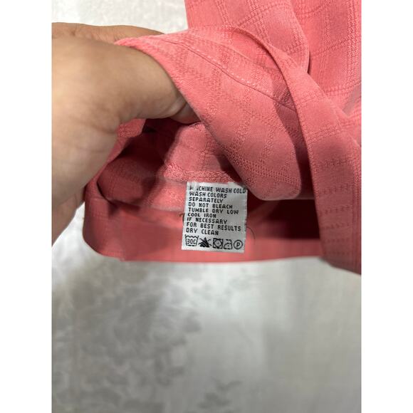 Tommy Bahama Button Up XL 100% SILK Salmon Textured - Picture 8 of 14